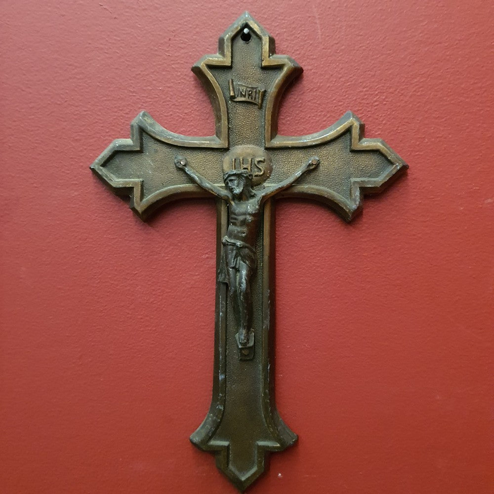 Antique Brass Crucifix, Cross, Jesus on the Cross, Home Worship or Devotion. B11614