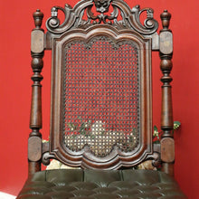 Load image into Gallery viewer, x SOLD Antique English Walnut, Cane and Green Leather Buttoned Chesterfield Chaise, Lounge Sofa. B11932