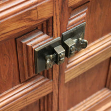 Load image into Gallery viewer, x SOLD Drexel Heritage Guildhall Collection Six Drawer Sideboard, Buffet, Cabinet or Cupboard. B11811