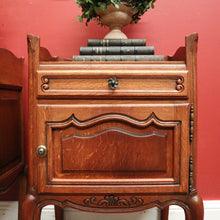 Load image into Gallery viewer, x SOLD A Pair of Vintage Lamp Table or Side Tables, Bedside Tables, French Oak. B11497