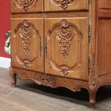 Load image into Gallery viewer, x SOLD Vintage French Oak Drinks Cabinet, Hall Cupboard or Linen Press, TV Unit. B11558