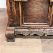 Load image into Gallery viewer, x SOLD Antique Blanket Box, Trunk, Chest, Lift Lid Storage Box, Coffer, Coffee Table. B11323