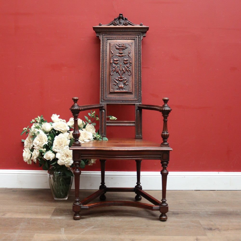 Antique French Walnut circa 1840-50 Bedroom, Throne Chair, Hall or Desk B11905