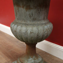 Load image into Gallery viewer, x SOLD Antique French Cast Iron Jardinière, Planter, Plant Pot, Garden Pot. B11691