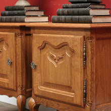 Load image into Gallery viewer, Pair of Vintage French Bedside Cabinets or Bedside Tables, Lamp Tables. B11537