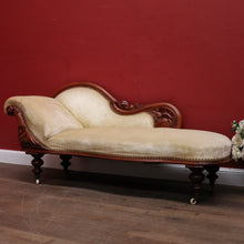 Load image into Gallery viewer, x SOLD Antique Australian Cedar Single ended Chaise, Lounge, Settee, with Castors. B12343