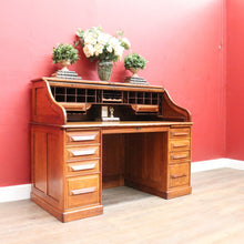 Load image into Gallery viewer, Antique Cutler Quarter Sawn Oak Roll Top Desk with Tambour and Key. B13065
