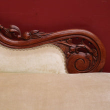Load image into Gallery viewer, x SOLD Antique Australian Cedar Single ended Chaise, Lounge, Settee, with Castors. B12343