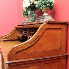 Load image into Gallery viewer, Antique Cutler Quarter Sawn Oak Roll Top Desk with Tambour and Key. B13065