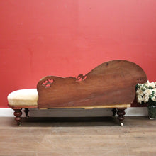 Load image into Gallery viewer, x SOLD Antique Australian Cedar Single ended Chaise, Lounge, Settee, with Castors. B12343