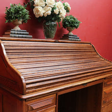 Load image into Gallery viewer, Antique Cutler Quarter Sawn Oak Roll Top Desk with Tambour and Key. B13065
