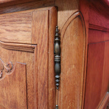 Load image into Gallery viewer, Vintage French Oak Three Panel Dressing Mirror with Carved Shell Detail. B12759