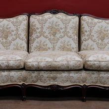 Load image into Gallery viewer, Grand Antique Victorian-Style Walnut Sofa with Cream Floral Upholstery and Cushions. B12695