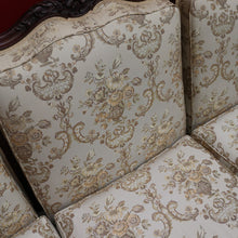 Load image into Gallery viewer, Grand Antique Victorian-Style Walnut Sofa with Cream Floral Upholstery and Cushions. B12695