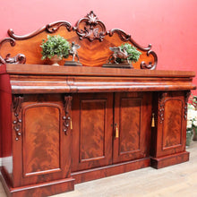 Load image into Gallery viewer, Antique English Mahogany and Flame Mahogany Inverted Breakfront Sideboard with Cellaret. B13081
