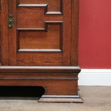 Load image into Gallery viewer, Antique English Oak Sideboard Cabinet with Four Doors and Two Drawers. B12386