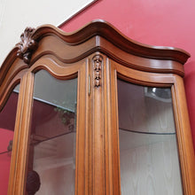Load image into Gallery viewer, Vintage French Louis XV Style Walnut Vitrine Display Cabinet with Curved Glass. B13117
