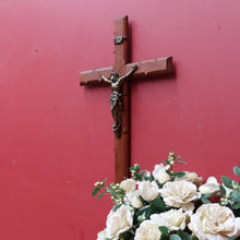 Load image into Gallery viewer, Large Antique French Oak and Brass Wooden Crucifix with Carved Thorn Detail. B12798