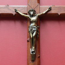Load image into Gallery viewer, Large Antique French Oak and Brass Wooden Crucifix with Carved Thorn Detail. B12798