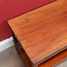Load image into Gallery viewer, Australian Cedar Coffee Table with Turned Legs and Tiered Base. B12686
