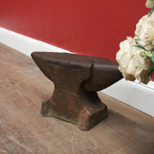 Load image into Gallery viewer, Large Antique French Blacksmith's Double Horn Anvil with Hardie Hole. B12485