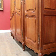 Load image into Gallery viewer, Antique French Oak 4 Door Breakfront Wardrobe Armoire with Hanging Rail and Shelves. B12804
