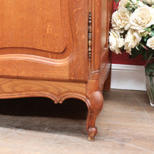 Load image into Gallery viewer, Antique French Oak 4 Door Breakfront Wardrobe Armoire with Hanging Rail and Shelves. B12804