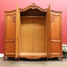 Load image into Gallery viewer, Antique French Oak 4 Door Breakfront Wardrobe Armoire with Hanging Rail and Shelves. B12804