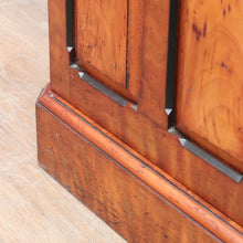 Load image into Gallery viewer, A Blain and Sons Liverpool Walnut Bedside Cabinet with Satinwood Inlay. B12918