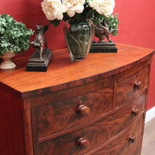Load image into Gallery viewer, Antique English Mahogany Chest of Drawers with Flame Mahogany Drawer Fronts. B12063