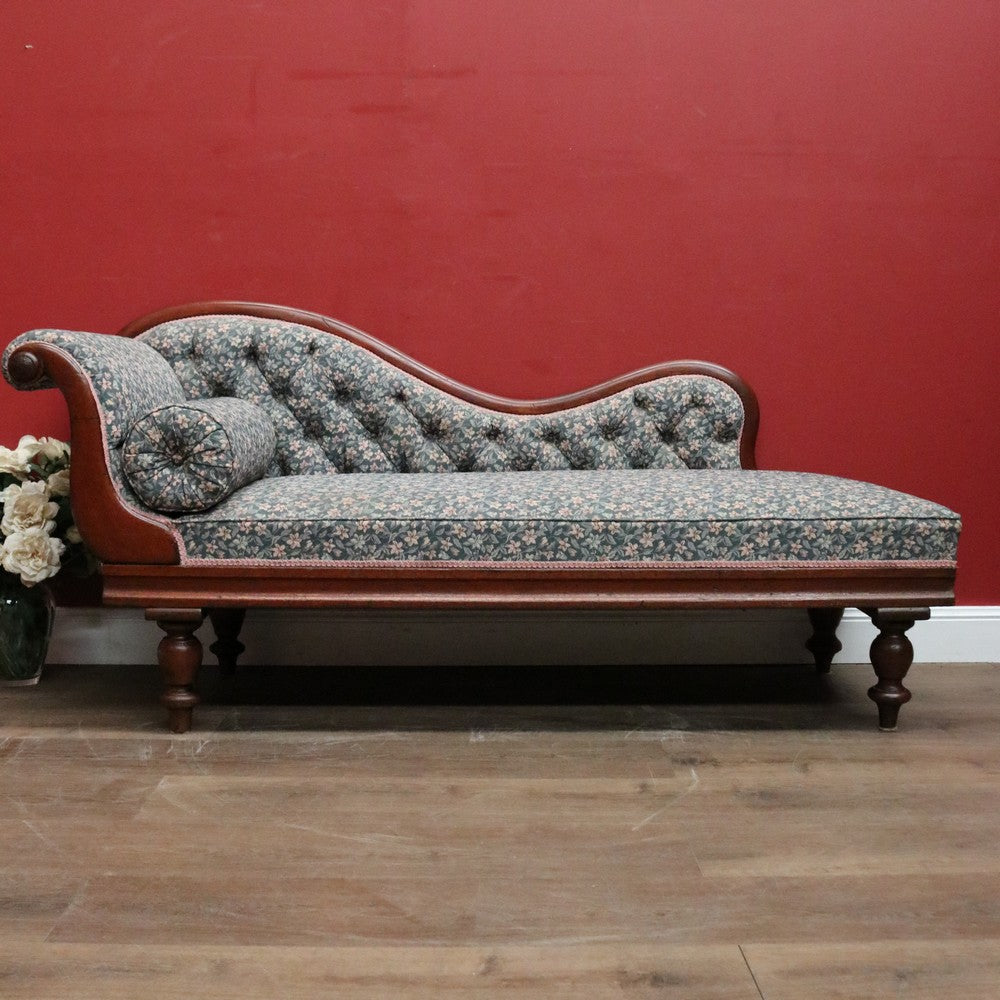 www.antiquesandinteriors.com.au