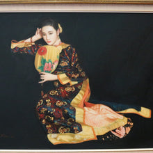 Load image into Gallery viewer, x SOLD Oil on Board Chinese Woman with a Fan, in a gilt gold-coloured Frame. Chinese Girl. Signed May Lin.B12069