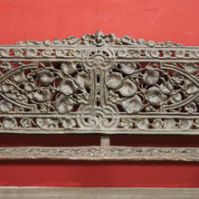 Load image into Gallery viewer, x SOLD An Impressive French Cast Iron Garden Chair or Seat with a Leaf Pattern. B12026