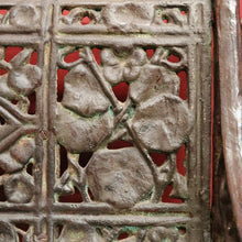 Load image into Gallery viewer, x SOLD An Impressive French Cast Iron Garden Chair or Seat with a Leaf Pattern. B12026