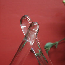 Load image into Gallery viewer, Purple to Clear with Bubble Pattern Murano Stretch Art Glass Vase, Venice, Italy. B12021