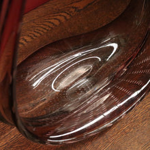 Load image into Gallery viewer, Purple to Clear with Bubble Pattern Murano Stretch Art Glass Vase, Venice, Italy. B12021