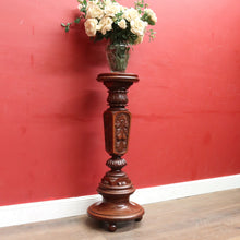 Load image into Gallery viewer, Vintage Oak Pedestal Jardiniere Carved Victorian Style Stand. B12967