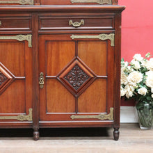 Load image into Gallery viewer, Antique English Walnut Six Door Bookcase Display Cabinet Astragal Doors. B12972