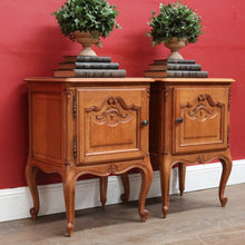 Load image into Gallery viewer, A Pair of Vintage French Oak Single Door Bedside Lamp Table Cabinets B12831