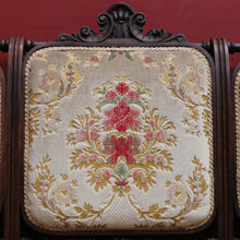 Load image into Gallery viewer, Antique French Oak 3 Seat Settee Chaise Upholstered Palour Lounge B13012
