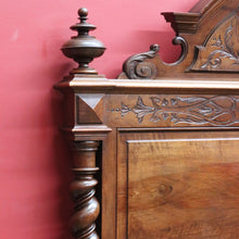 Load image into Gallery viewer, An impressive Antique French Walnut Queen Size Bed - Head, Foot, Rail and Slats B13017