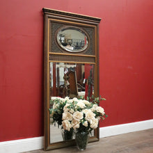 Load image into Gallery viewer, Antique French Wood and Gesso Champagne Gilt-Coloured Mirror. B12200