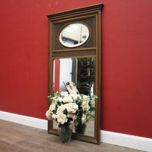 Load image into Gallery viewer, Antique French Wood and Gesso Champagne Gilt-Coloured Mirror. B12200