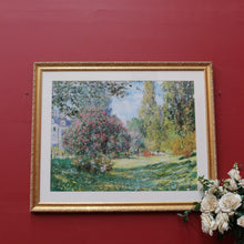Load image into Gallery viewer, Framed Claude Monet The Parc Monceau print with gilt frame. B13023