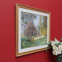 Load image into Gallery viewer, Framed Claude Monet The Parc Monceau print with gilt frame. B13023