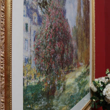 Load image into Gallery viewer, Framed Claude Monet The Parc Monceau print with gilt frame. B13023