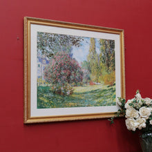 Load image into Gallery viewer, Framed Claude Monet The Parc Monceau print with gilt frame. B13023