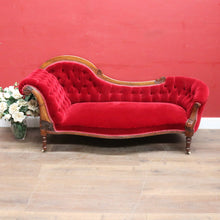 Load image into Gallery viewer, Antique English Mahogany Chaise Lounge with Tufted Button Back. B13030