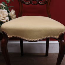 Load image into Gallery viewer, Antique English Mahogany Chair with Butter-Yellow Upholstery. B12626
