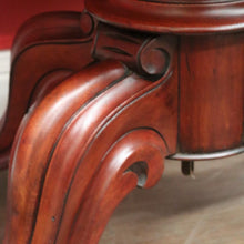 Load image into Gallery viewer, Antique English Fold Over Card Table or Pedestal Hall / Lamp Table. B12243
